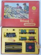Tri-ang 00 gauge model railway goods train set, R3E, in original box.