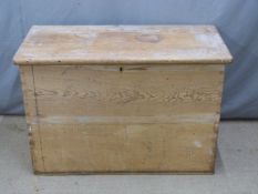 Pine blanket box, W97 x D45 x H66cm