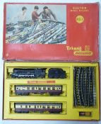 Tri-ang 00 gauge model railway passenger train set, RS.1, in original box.