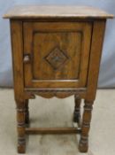 19th/20thC carved oak pot cupboard, W40 x D35 x H77cm