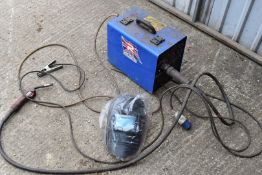 R-Tech MIG INV 160 Mig welder and auto helmet PLEASE NOTE this lot is located at and will be sold
