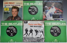 Approximately 40 singles, mostly 1970s / 1980s chart plus 50 not sleeved