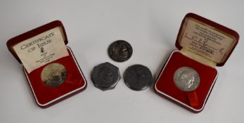 Pope John Paul coin medals comprising two uniface lead proofs, obverse and reverse, two gilding