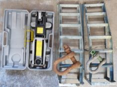 Trolley jack, pair of car ramps and two shackles