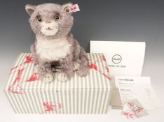Steiff Mog The Forgetful Teddy bear, limited edition 266 of 1970, in original box with certificate