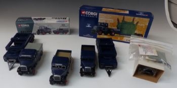 Corgi Classics Heavy Haulage series 16601 Pickfords Scammell Highwayman and Land Rover set and 16704