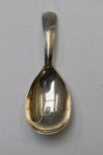 Elizabeth II hallmarked silver caddy spoon, Birmingham 1969, maker Hampton Utilities, length 9.