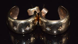 A pair of 9ct gold hoop earrings, 3.1g
