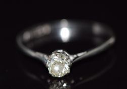 An 18ct white gold ring set with an old cut diamond of approximately 0.38ct, size Q, 1.9g