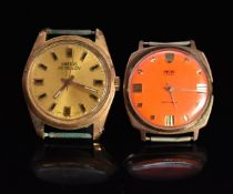 Two Smiths gentleman's wristwatches one Astrolon with luminous hands, two-tone hour markers and gold