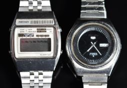 Two Seiko gentleman's wristwatches, 5 automatic ref. 6119-8610 with day and date aperture,