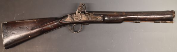 Flintlock hammer action blunderbuss with lock stamped with East India Company insignia and 1772,