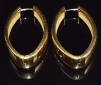 A pair of 18ct gold hoop earrings, 15.3g, 5 x 2.5cm