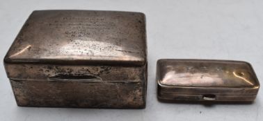 Hallmarked silver cigarette box (W10 x D8 x H4.5cm) and hallmarked silver cased cheroot holder (W8 x