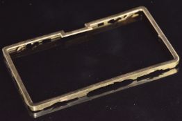 An 18ct gold mount (5.8g)