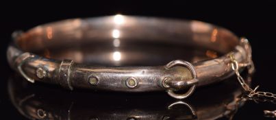 Victorian 9ct rose gold buckle bangle, 8g