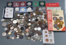 A collection of UK and overseas coinage, George II onwards, includes approximately 46g of mixed