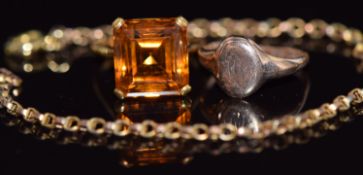 A 9ct gold signet ring, a yellow metal chain (3g) and a yellow metal ring set with a citrine (size