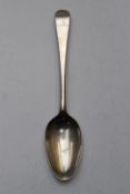 George III bottom hallmarked silver Old English pattern table spoon, London 1764, maker's mark GH or