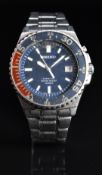 Seiko Kinetic gentleman's diver's wristwatch ref. 5M62-0A10 with date aperture, luminous hands and