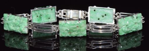 Art Deco white gold bracelet set with carved jadeite plaques,12.6g