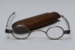 George Unite Georgian hallmarked silver spectacles, Birmingham 1834, width 11.5cm, in part wooden