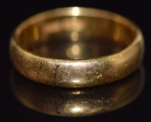 Edwardian 22ct gold wedding band/ring, 8.9g, size T