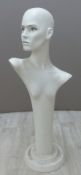 Shop display mannequin head on circular stepped base, height 90cm