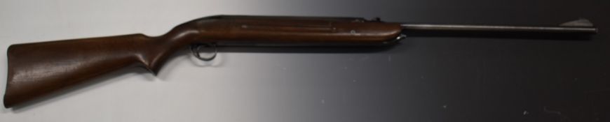 BSA Airsporter MkII .22 air rifle with semi-pistol grip and adjustable pop-up sights, serial