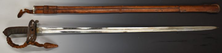 British 1827 pattern Rifle Officer's sword with strung bugle to guard, with 83cm etched blade, sword