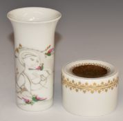 Bjorn Winblad for Rosenthal vase and covered pot, tallest 10cm