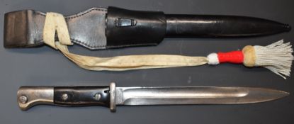 German M84/98 pattern bayonet with H Mundlos & Co Magdeburg and GEBR Hartkopf Solingen to ricasso,