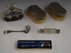 Georgian hallmarked silver fiddle and thread pattern sifter spoon, London 1828, maker likely Clement