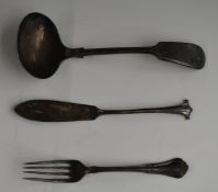 Fiddle pattern hallmarked silver sauce ladle, length 18cm, hallmarked silver butter knife and