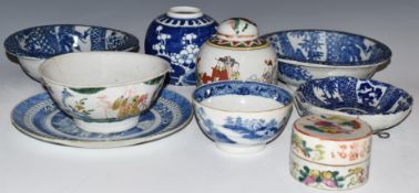 Collection of Chinese porcelain including 19thC blue and white export plate, 17thC/18thC bowl etc