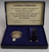 Commemorative North Sea oil set, includes vial of North Sea oil and collector's silver coin, cased