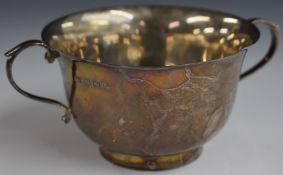 George V hallmarked silver two handled bowl, Birmingham 1914, maker James Woods & Sons, width 14.