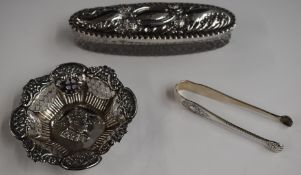 Edward VII commemorative hallmarked silver bon bon dish, width 9cm, hallmarked silver sugar tongs