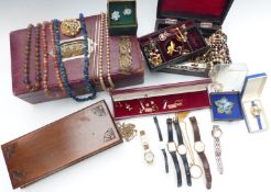 A collection of jewellery including lapis and malachite necklace, silver filigree bracelet, gold