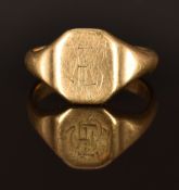 A 9ct gold signet ring, size R/S, 5.4g