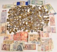 A quantity of overseas coinage and banknotes