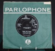 Dave Davani Four - Tossin' And Turnin' (R5490), appears VG with sticker residue on label