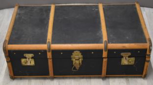 Ash-bound trunk with leather handles, W91 x D53 x H31cm