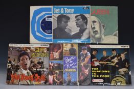 Approximately 150 singles from 1960s to 1980s, including three book style record holders