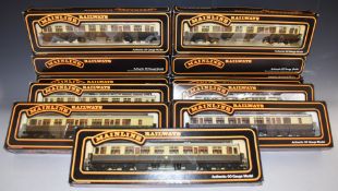 Thirteen Mainline 00 gauge model railway GWR coaches, all in original boxes.
