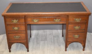 19thC mahogany leather inset twin pedestal desk, W133 x D57 x H73cm