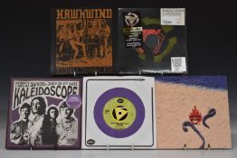 Approximately 75 singles including Faith No More, Feeder, Franz Ferdinand, The 5678s, The