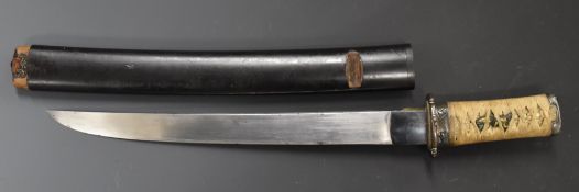 Japanese short sword with 32cm blade and bound grip featuring inlaid birds. PLEASE NOTE ALL BLADED