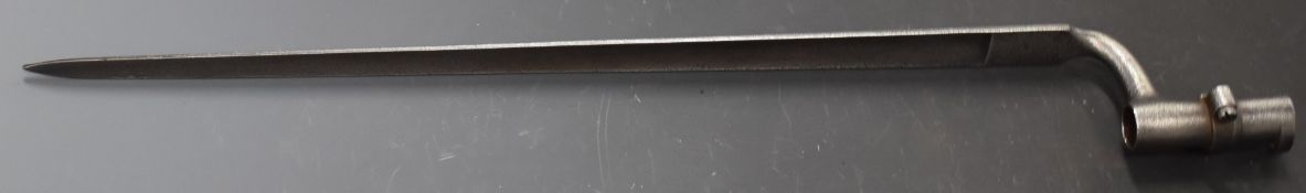 Belgian socket bayonet with securing band to socket and 45cm blade. PLEASE NOTE ALL BLADED ITEMS ARE