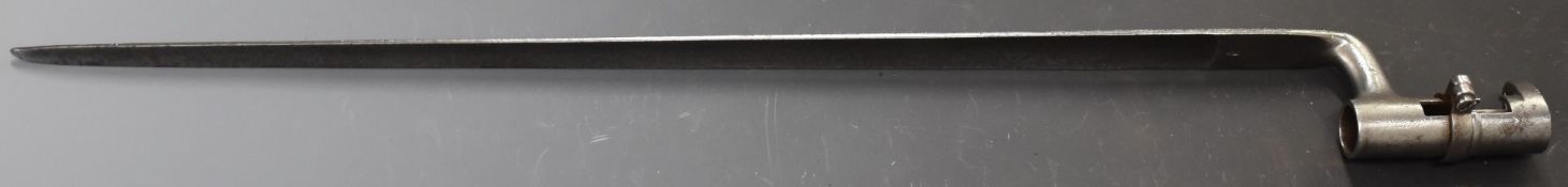 Belgian socket bayonet with securing band to socket and 51cm blade. PLEASE NOTE ALL BLADED ITEMS ARE